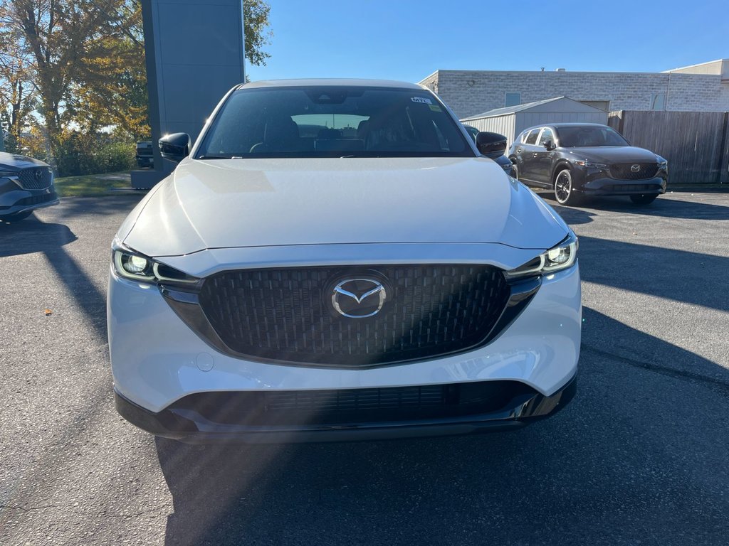 2025 Mazda CX-5 in Pickering, Ontario - 2 - w1024h768px