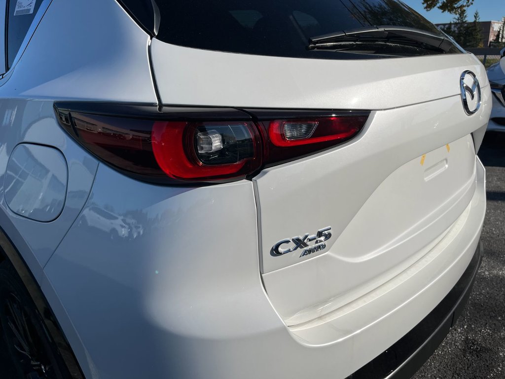 2025 Mazda CX-5 in Pickering, Ontario - 11 - w1024h768px