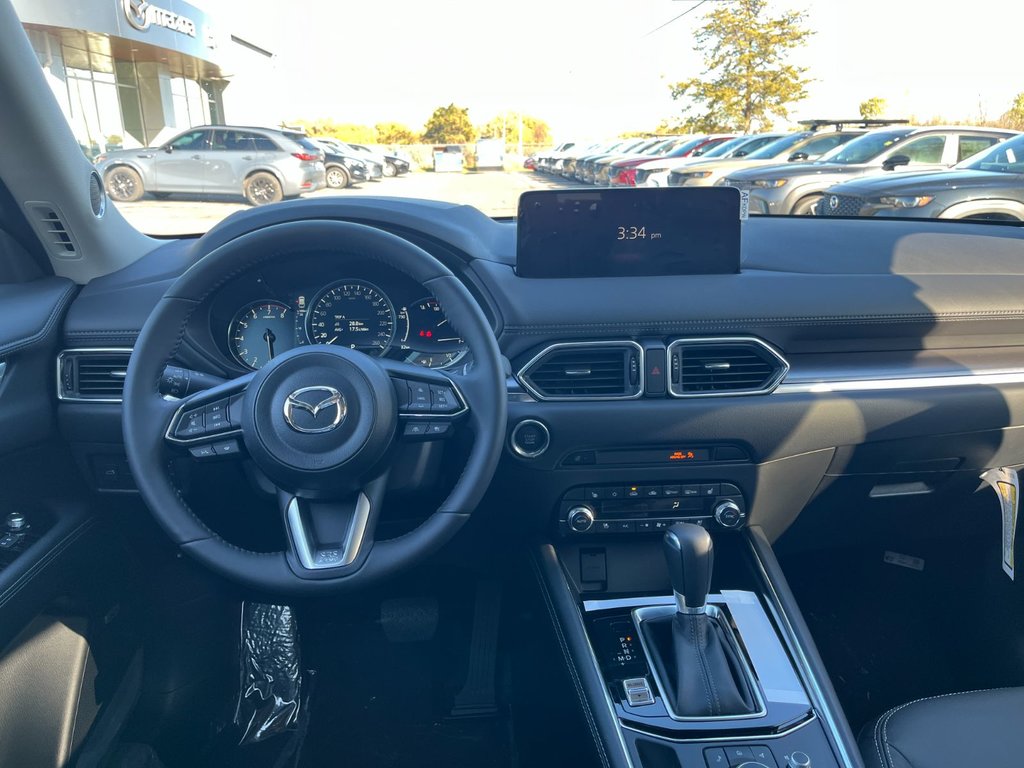 2025 Mazda CX-5 in Pickering, Ontario - 15 - w1024h768px