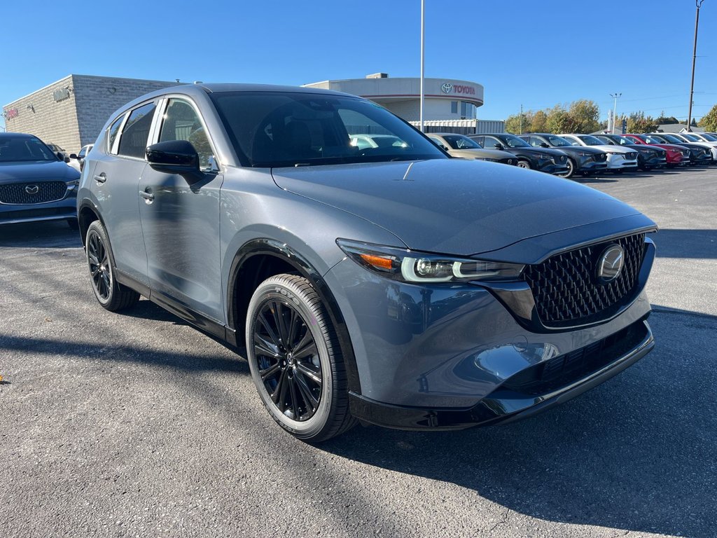 2025 Mazda CX-5 in Pickering, Ontario - 9 - w1024h768px