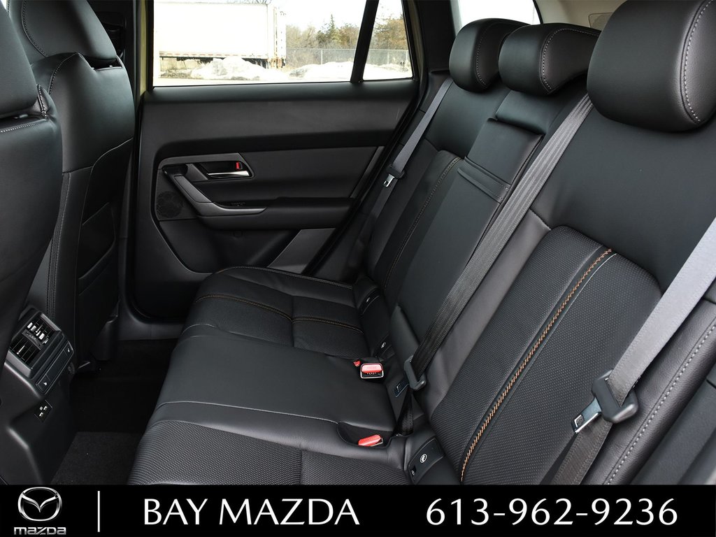 2024 Mazda CX-50 in Pickering, Ontario - 16 - w1024h768px