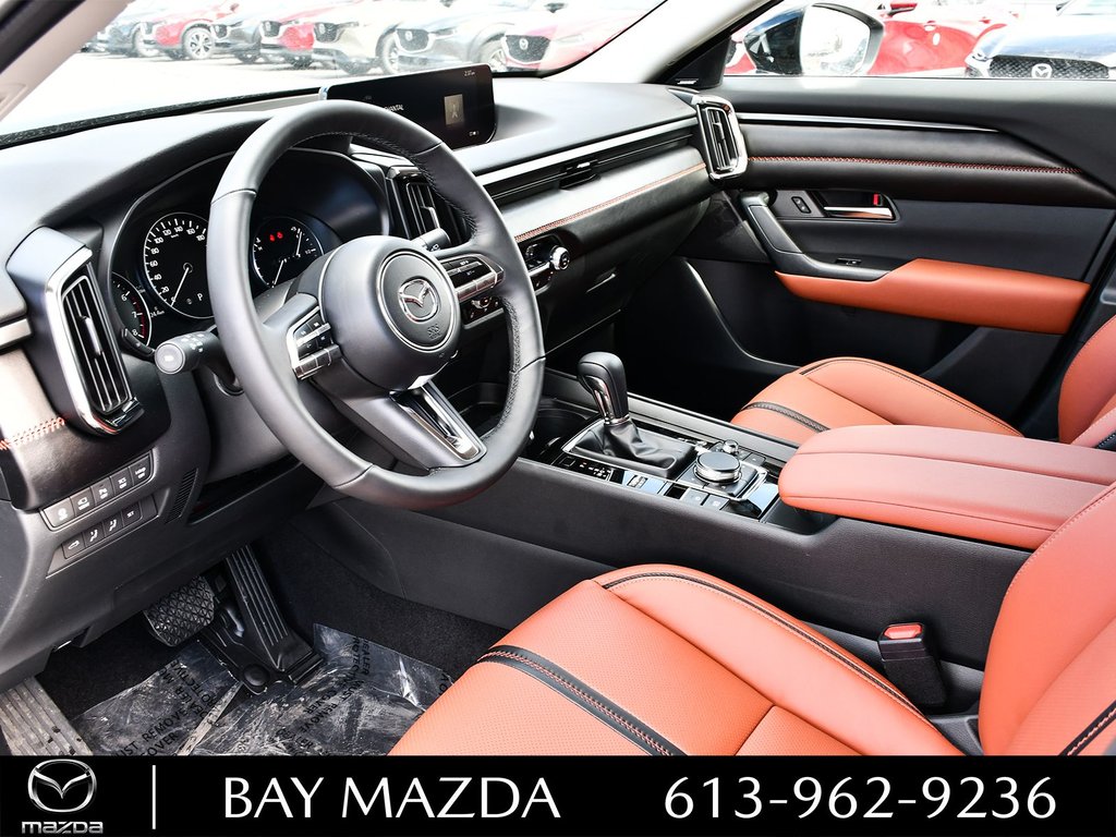 2024 Mazda CX-50 in Pickering, Ontario - 13 - w1024h768px