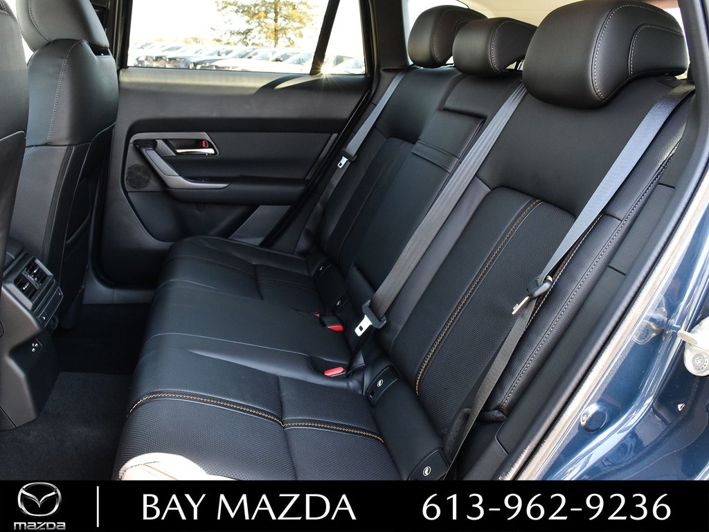 2024 Mazda CX-50 in Pickering, Ontario - 13 - w1024h768px