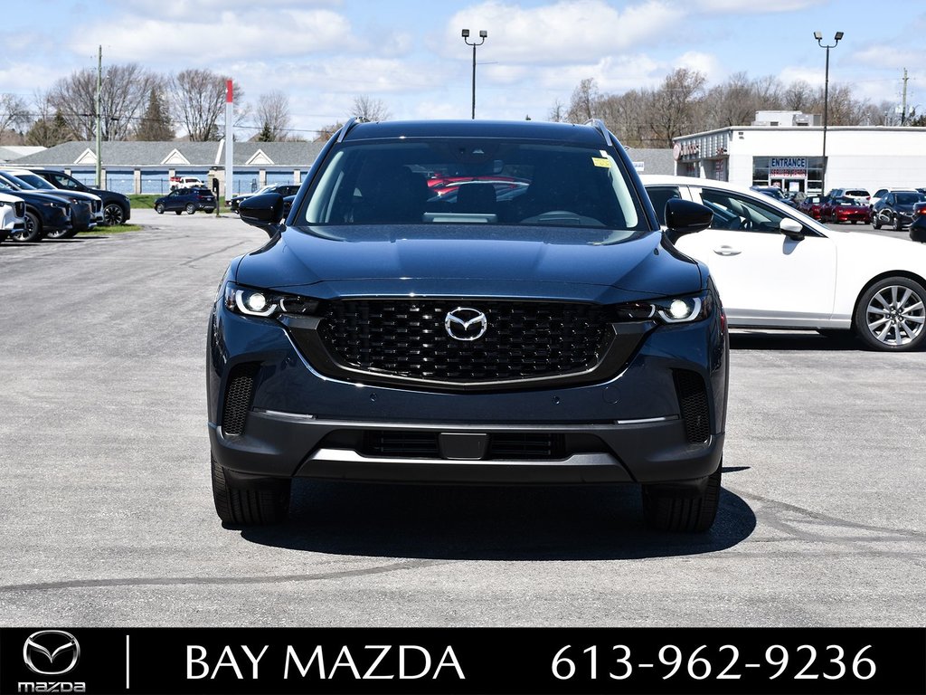 2024 Mazda CX-50 in Pickering, Ontario - 2 - w1024h768px