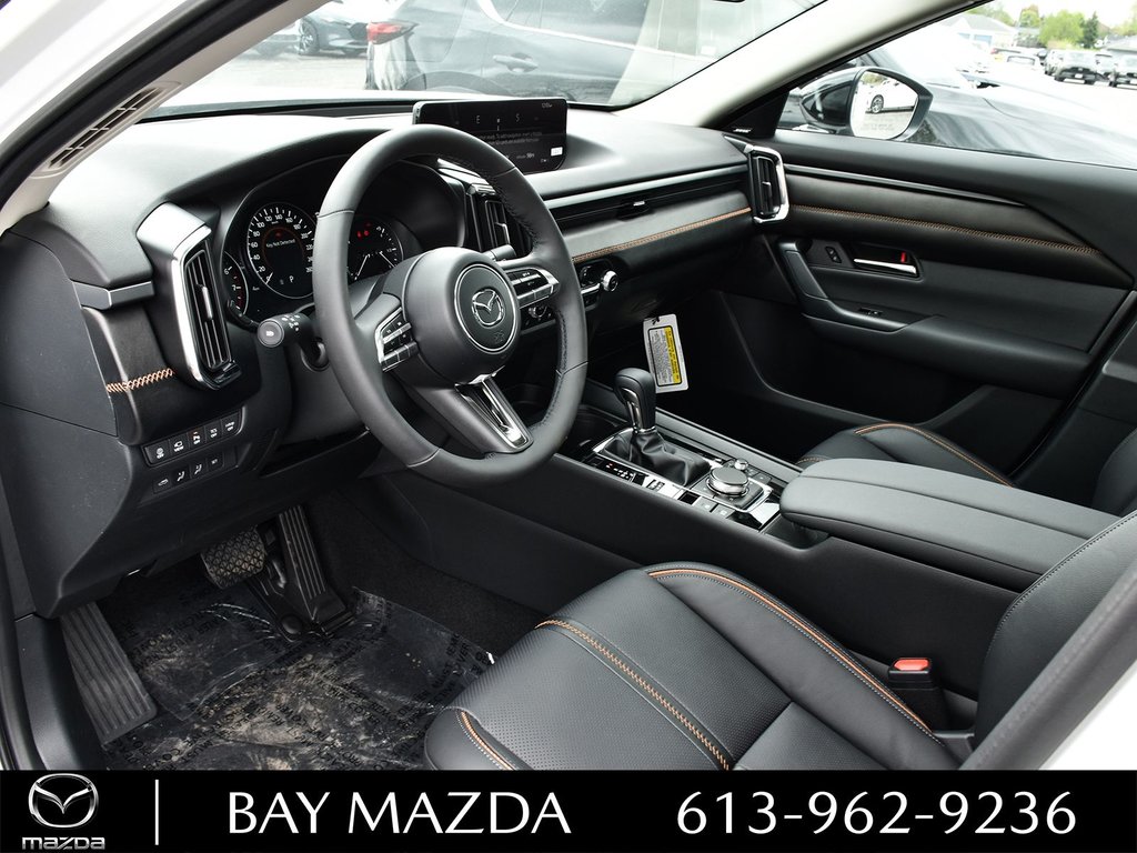 2024 Mazda CX-50 in Pickering, Ontario - 13 - w1024h768px