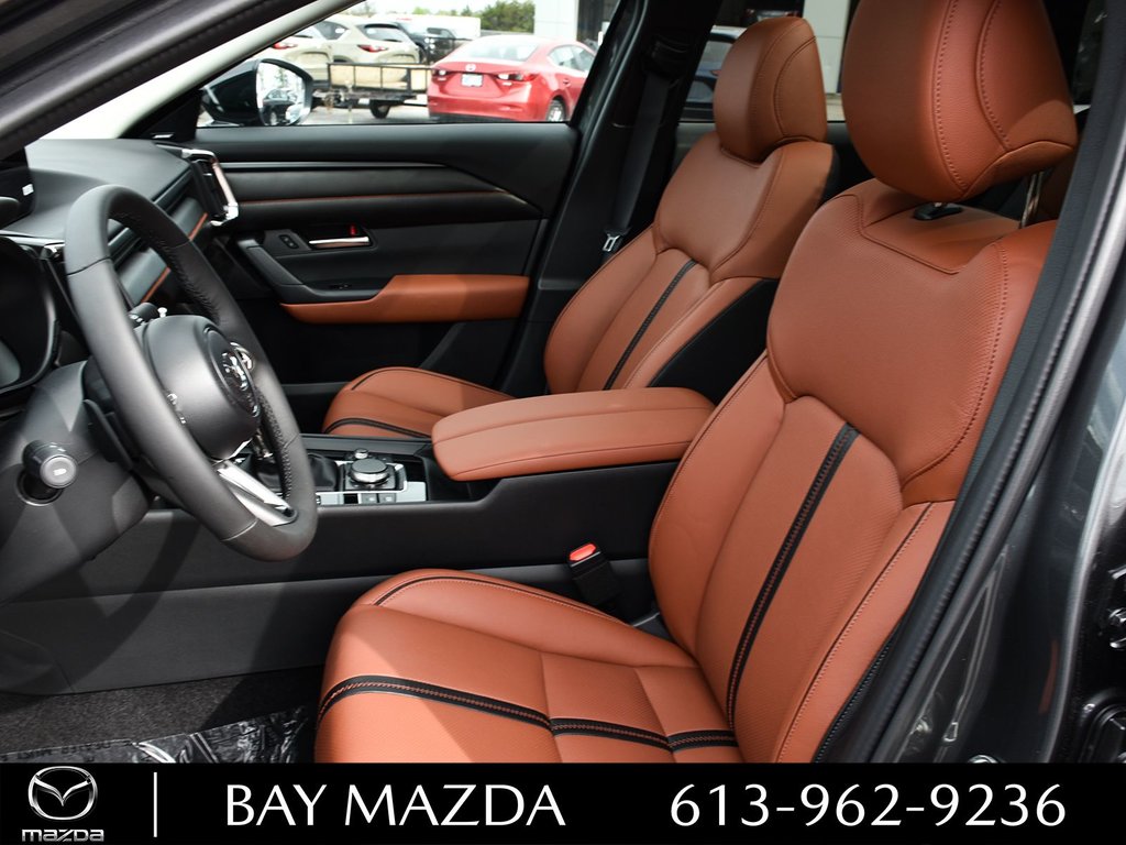 2024 Mazda CX-50 in Pickering, Ontario - 12 - w1024h768px