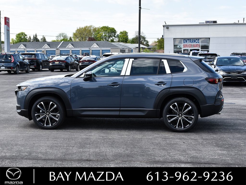 2024 Mazda CX-50 in Pickering, Ontario - 5 - w1024h768px