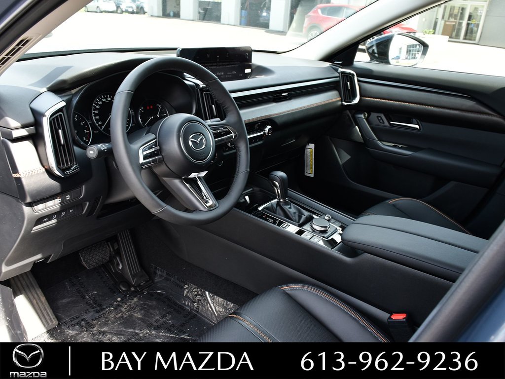 2024 Mazda CX-50 in Pickering, Ontario - 13 - w1024h768px