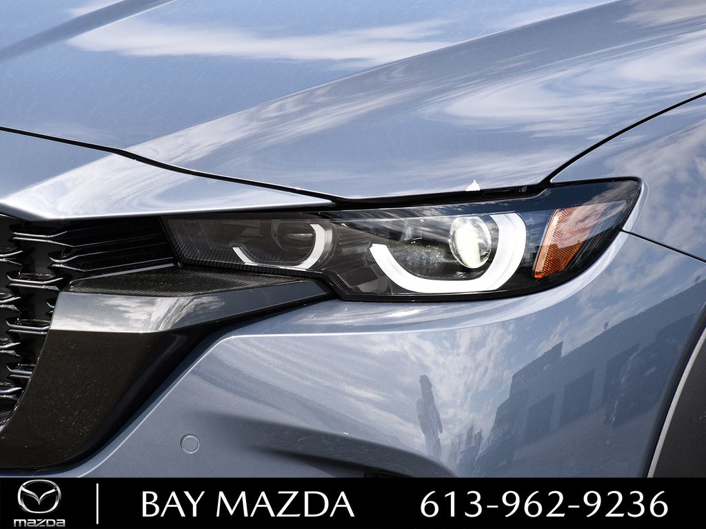 2024 Mazda CX-50 in Pickering, Ontario - 2 - w1024h768px