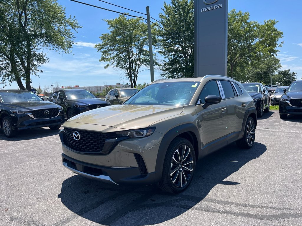 2024 Mazda CX-50 in Pickering, Ontario - 3 - w1024h768px