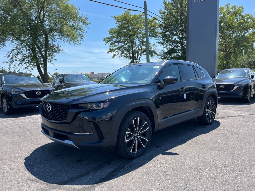 2024 Mazda CX-50 in Pickering, Ontario - 3 - w1024h768px