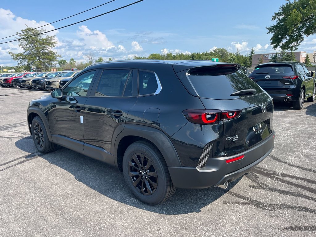 2024 Mazda CX-50 in Pickering, Ontario - 5 - w1024h768px