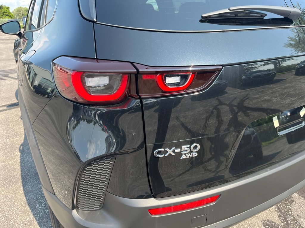 2024 Mazda CX-50 in Pickering, Ontario - 11 - w1024h768px