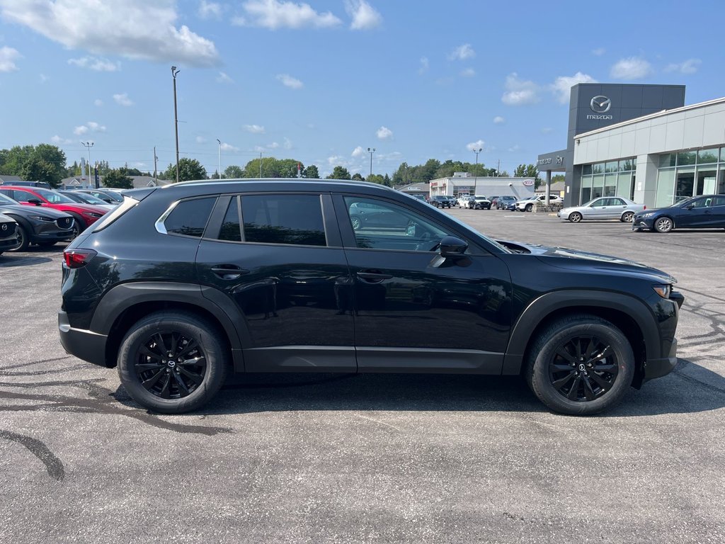 2024 Mazda CX-50 in Pickering, Ontario - 8 - w1024h768px