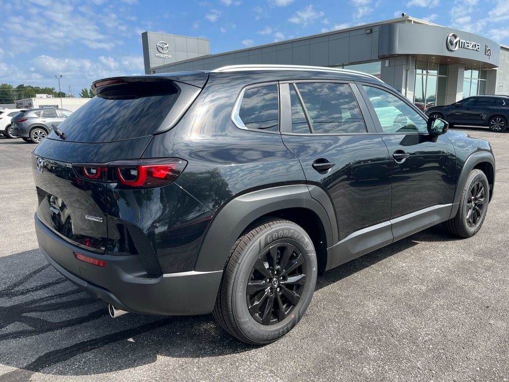 2024 Mazda CX-50 in Pickering, Ontario - 7 - w1024h768px