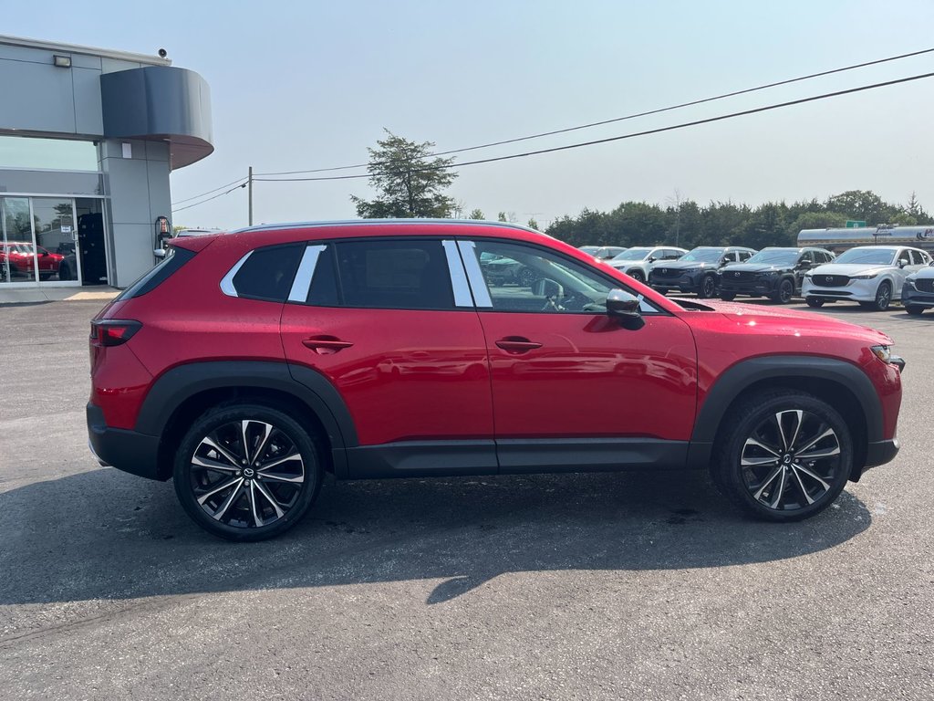 2025 Mazda CX-50 in Pickering, Ontario - 8 - w1024h768px