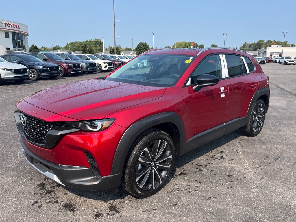 2025 Mazda CX-50 in Pickering, Ontario - 3 - w1024h768px