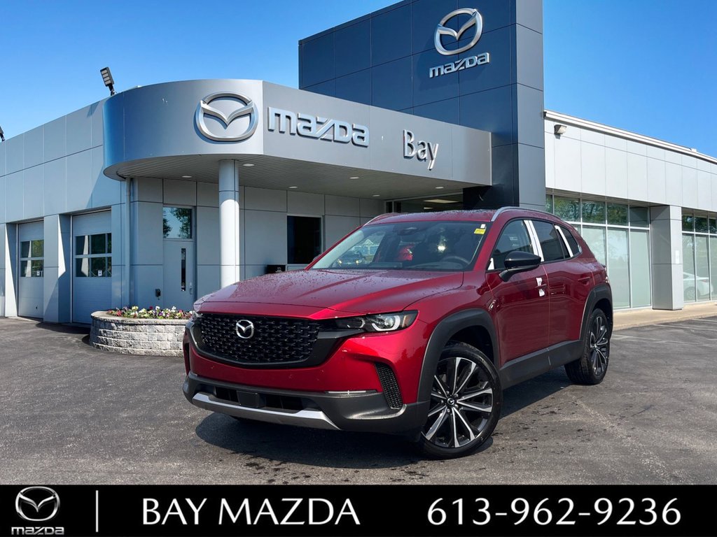 2025 Mazda CX-50 in Pickering, Ontario - 1 - w1024h768px