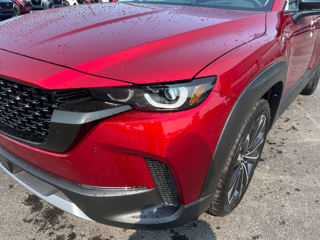 2025 Mazda CX-50 in Pickering, Ontario - 10 - w1024h768px