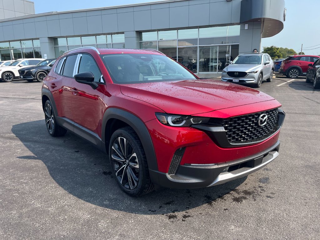 2025 Mazda CX-50 in Pickering, Ontario - 9 - w1024h768px