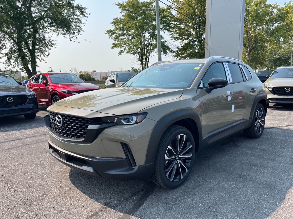 2025 Mazda CX-50 in Pickering, Ontario - 3 - w1024h768px