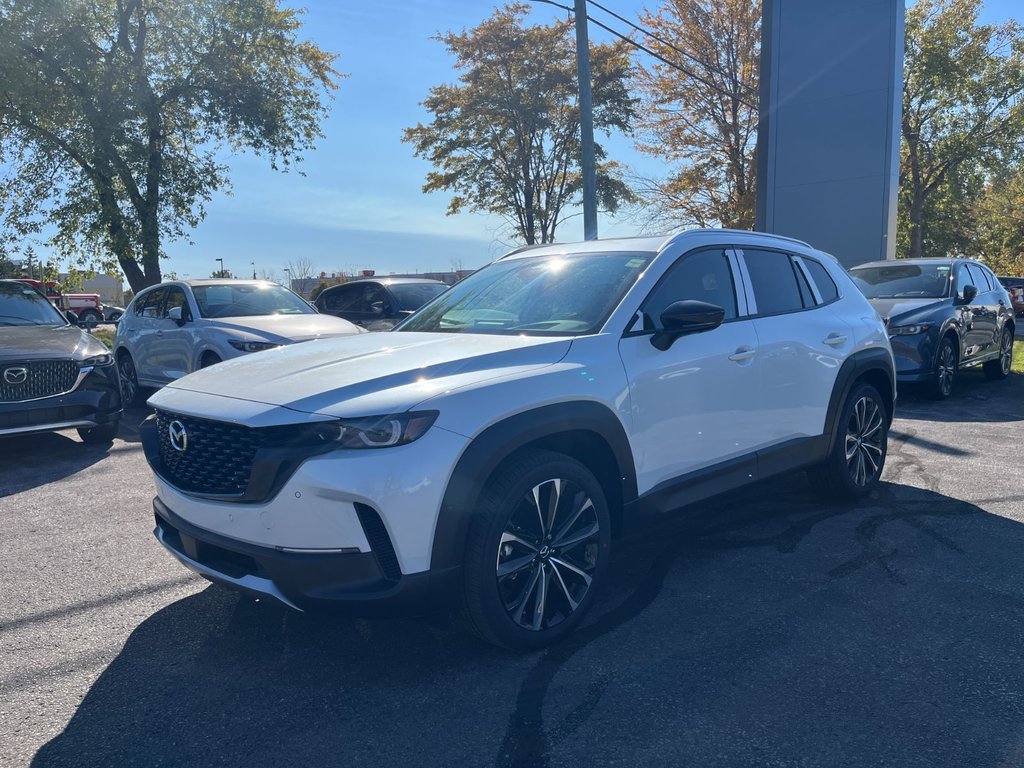 2025 Mazda CX-50 in Pickering, Ontario - 3 - w1024h768px