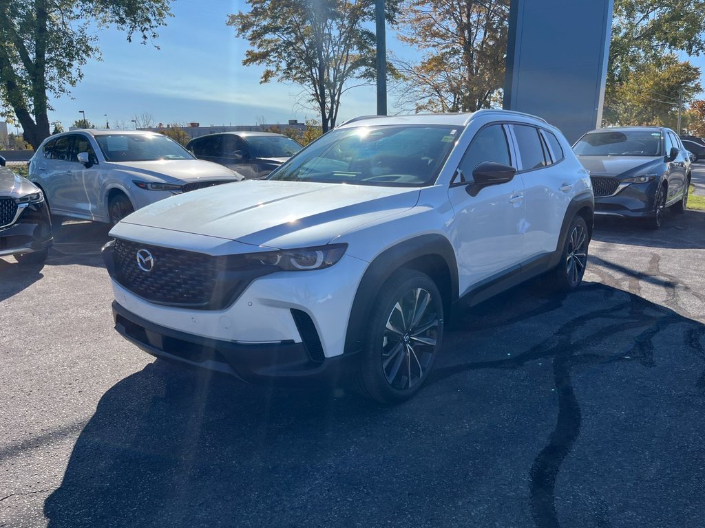 2025 Mazda CX-50 in Pickering, Ontario - 3 - w1024h768px