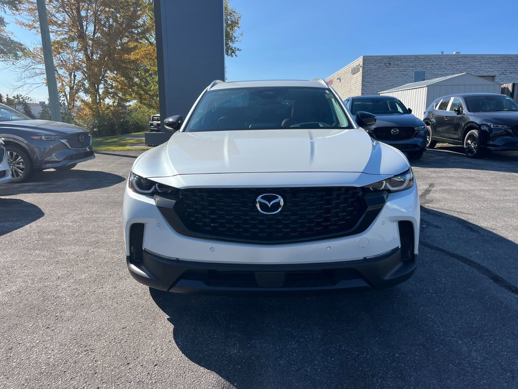 2025 Mazda CX-50 in Pickering, Ontario - 2 - w1024h768px