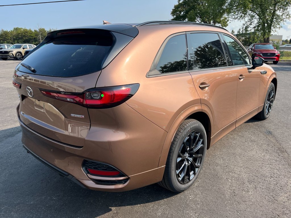 2025 Mazda CX-70 Hybrid in Pickering, Ontario - 7 - w1024h768px