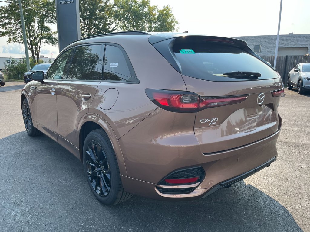 2025 Mazda CX-70 Hybrid in Pickering, Ontario - 5 - w1024h768px