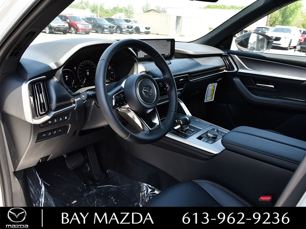 2025 Mazda CX-70 PHEV in Pickering, Ontario - 13 - w1024h768px