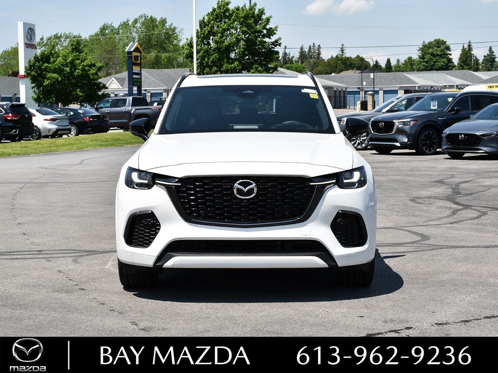 2025 Mazda CX-70 PHEV in Pickering, Ontario - 3 - w1024h768px