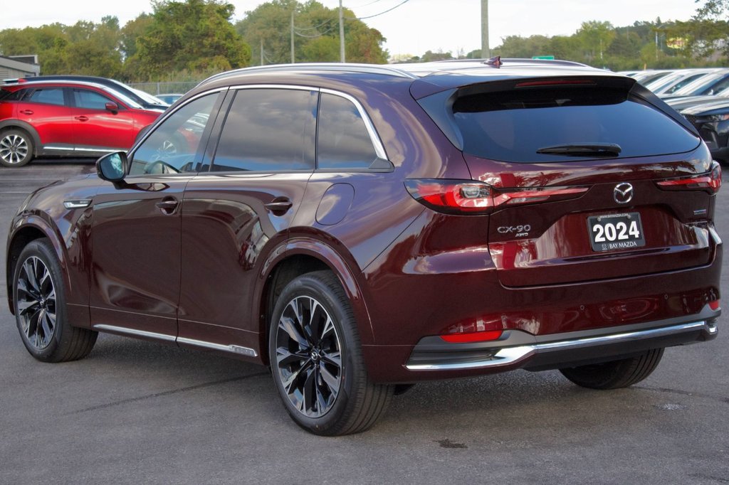 2024 Mazda CX-90 Hybrid in Pickering, Ontario - 5 - w1024h768px