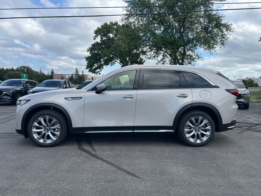 2025 Mazda CX-90 Hybrid in Pickering, Ontario - 4 - w1024h768px