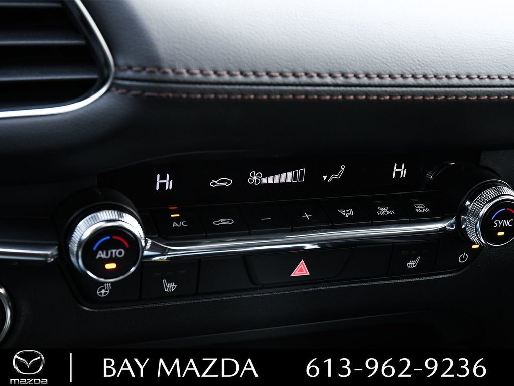 2024 Mazda 3 in Pickering, Ontario - 21 - w1024h768px