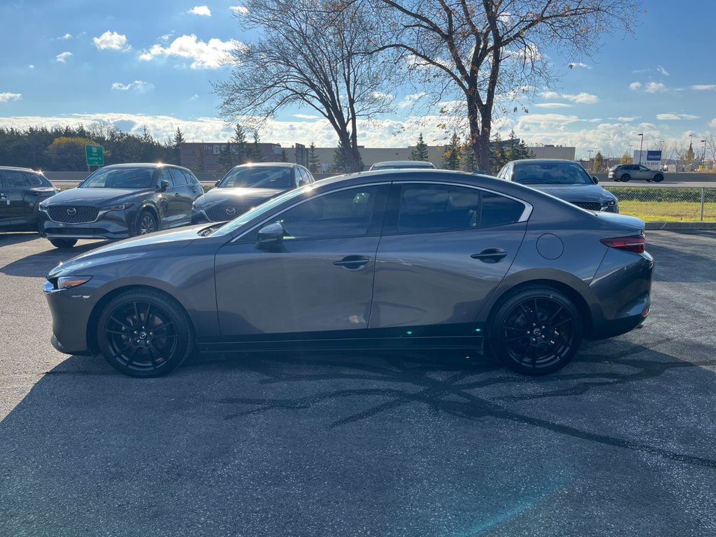 2020 Mazda 3 in Pickering, Ontario - 4 - w1024h768px