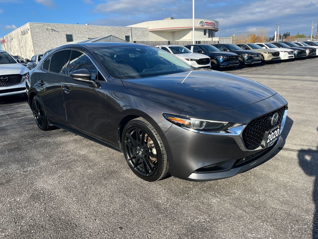 2020 Mazda 3 in Pickering, Ontario - 9 - w1024h768px