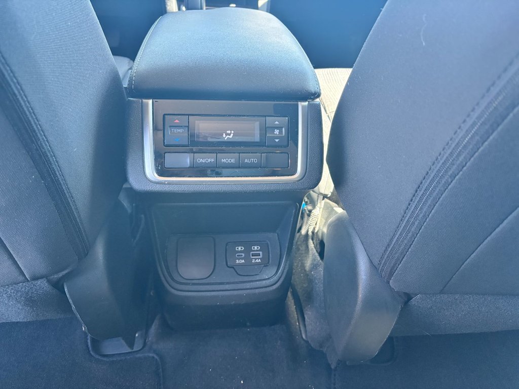 2023 Subaru ASCENT in Pickering, Ontario - 16 - w1024h768px