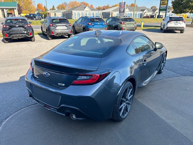 2024 Subaru BRZ in Pickering, Ontario - 6 - w1024h768px