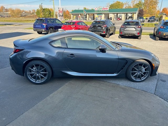 2024 Subaru BRZ in Pickering, Ontario - 7 - w1024h768px