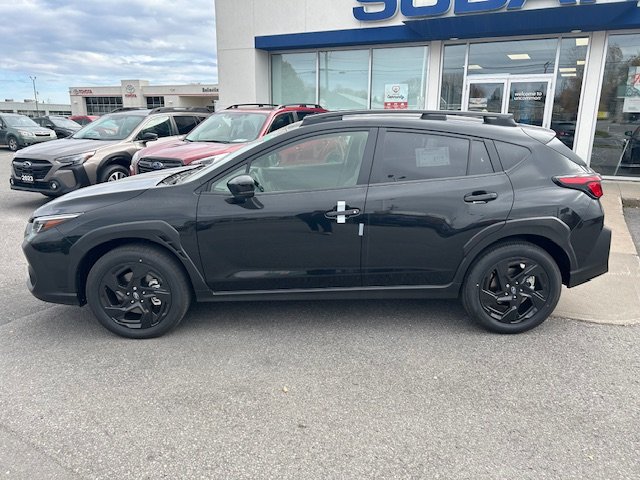 2024 Subaru Crosstrek in Pickering, Ontario - 3 - w1024h768px