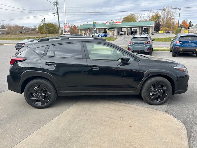 2024 Subaru Crosstrek in Pickering, Ontario - 7 - w1024h768px