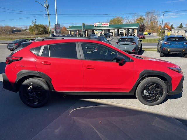 2024 Subaru Crosstrek in Pickering, Ontario - 7 - w1024h768px