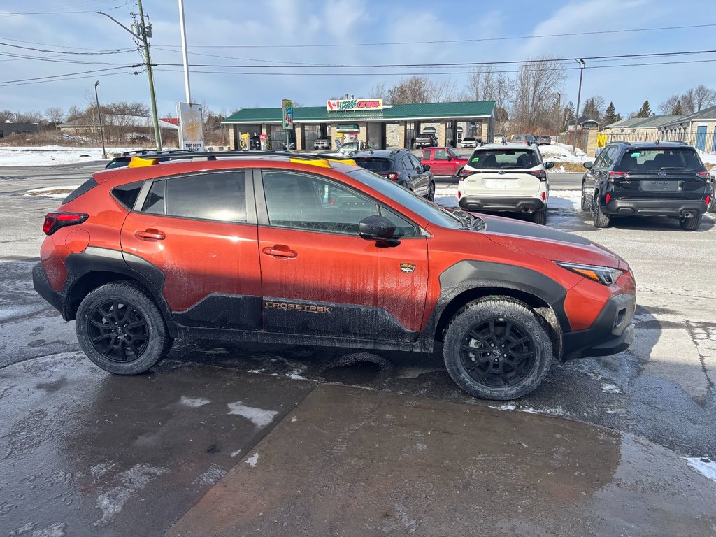 2025 Subaru Crosstrek in Pickering, Ontario - 5 - w1024h768px