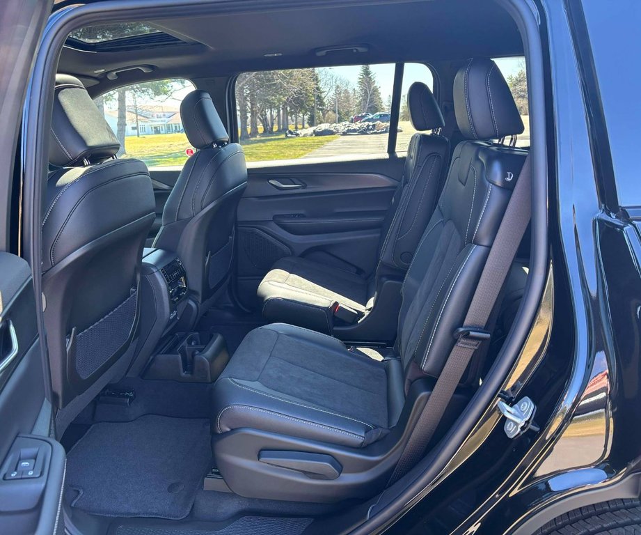 2025 Jeep Grand Cherokee L ALTITUDE in Bathurst, New Brunswick - 21 - w1024h768px