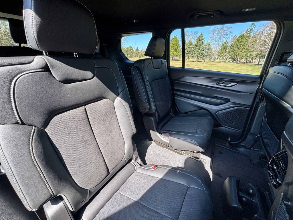 2025 Jeep Grand Cherokee L ALTITUDE in Bathurst, New Brunswick - 28 - w1024h768px