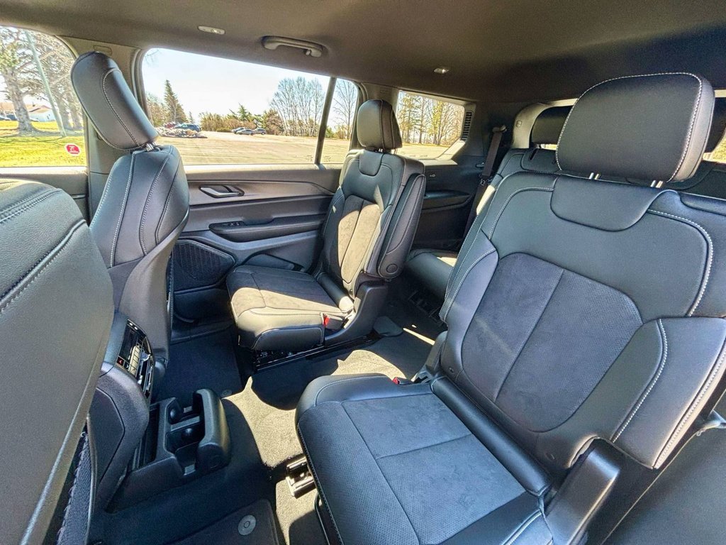2025 Jeep Grand Cherokee L ALTITUDE in Bathurst, New Brunswick - 23 - w1024h768px