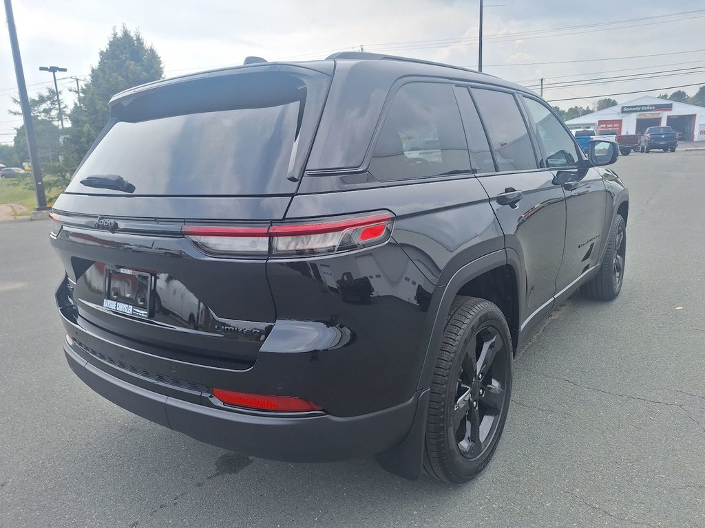 Grand Cherokee LIMITED 2024 à Bathurst, Nouveau-Brunswick - 4 - w1024h768px