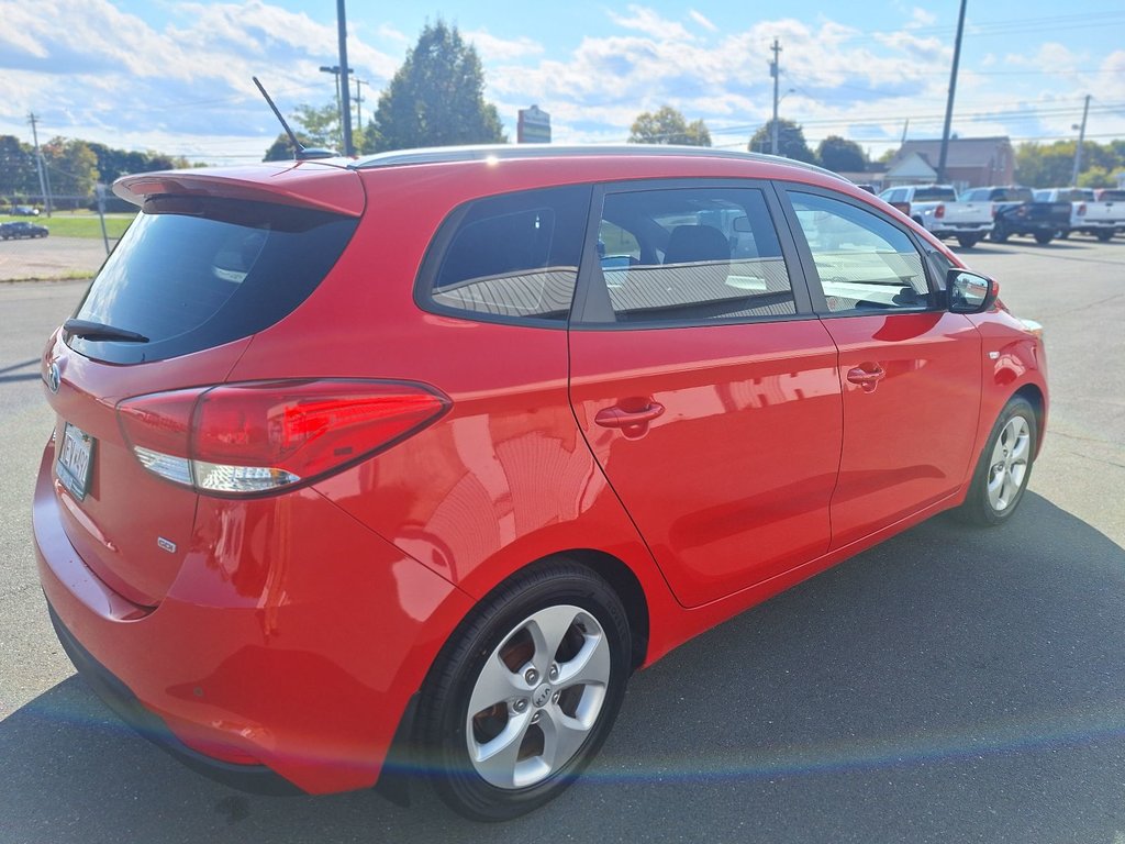 2016  Rondo in Bathurst, New Brunswick - 5 - w1024h768px