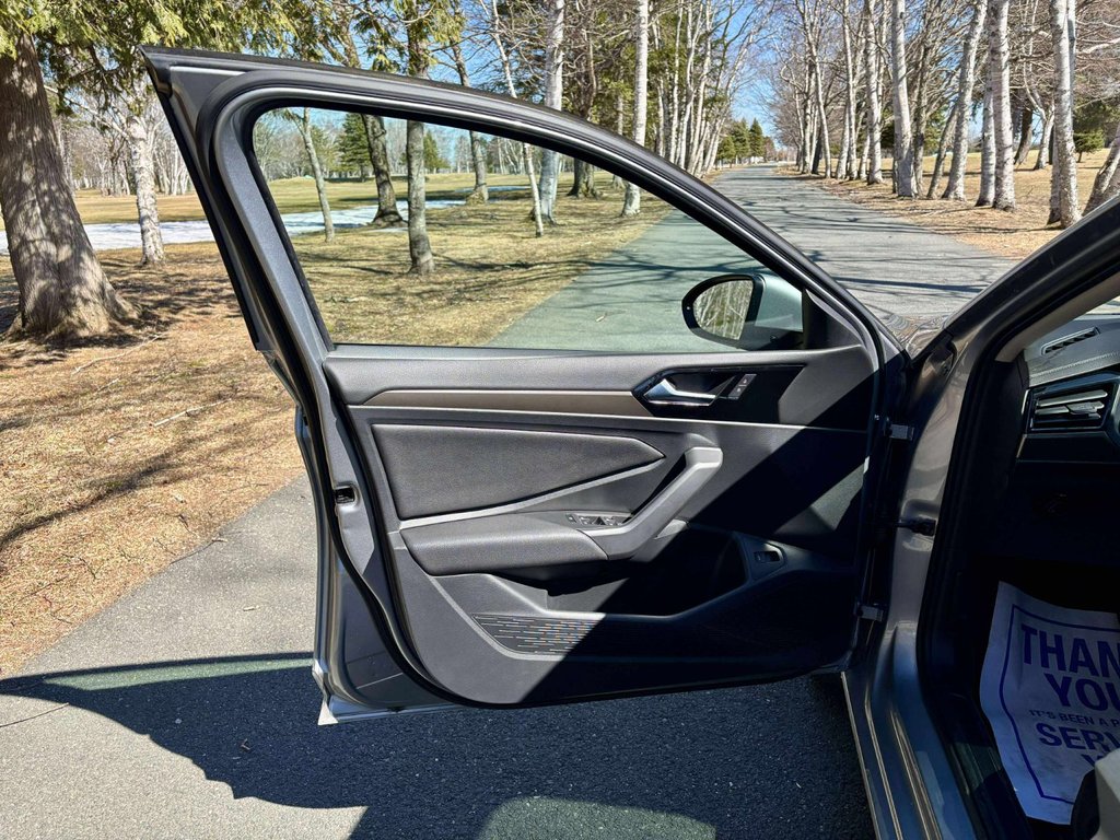Volkswagen Jetta Execline 2020 à Bathurst, Nouveau-Brunswick - 9 - w1024h768px